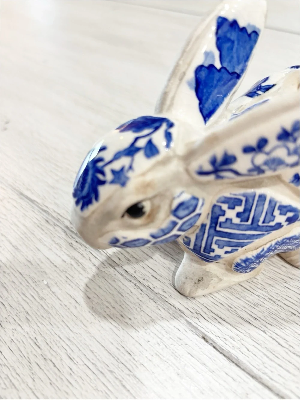 NANCY LOPEZ 1980 Blue & White Asian Pottery Mosaic Rabbit Bunny Candlestick